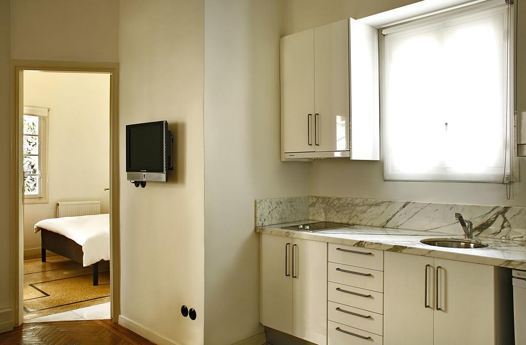 Apartamento Bauhaus Building With Green Roof Top Terrace - Ep16 Atenas Exterior foto